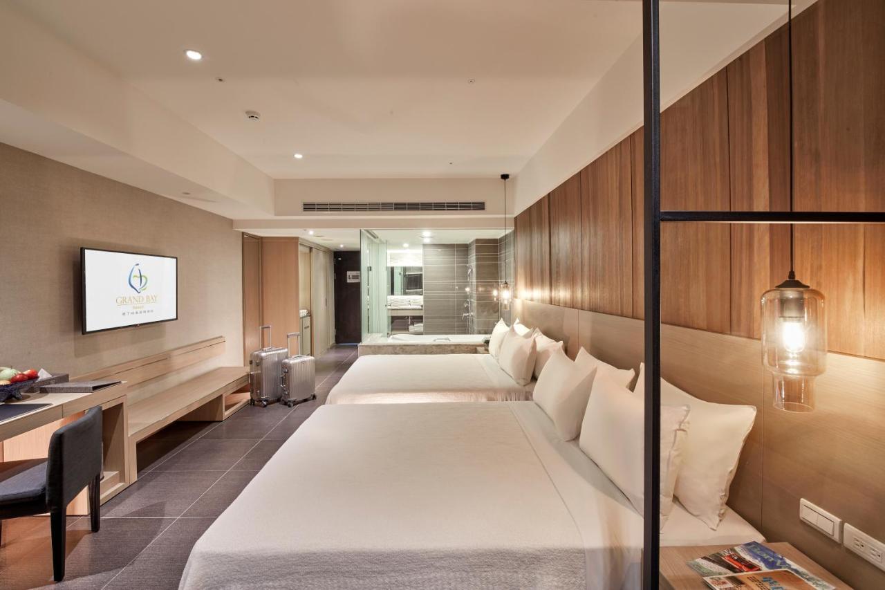Grand Bay Resort Hotel Hengchun Exterior photo Deluxe Room