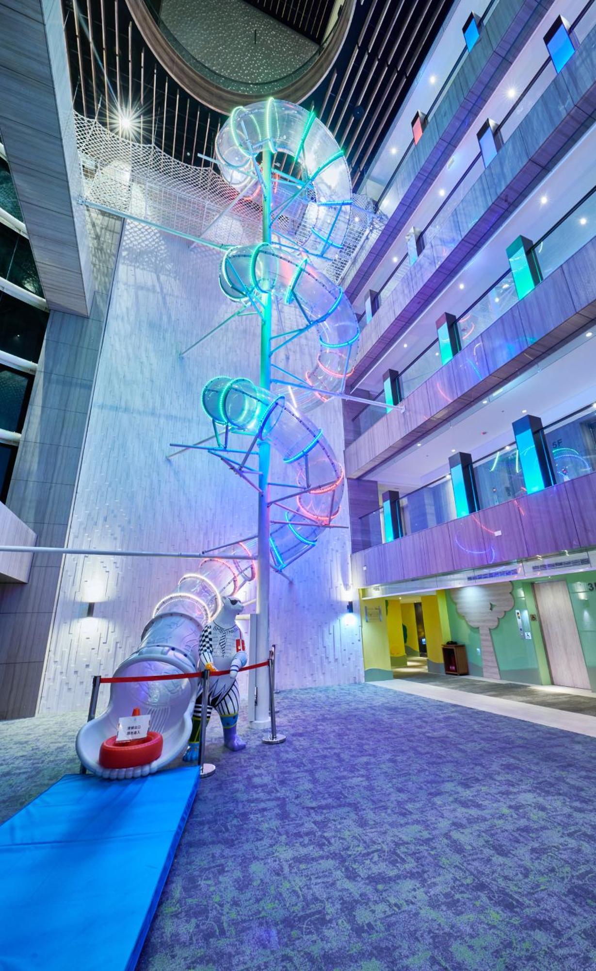 Grand Bay Resort Hotel Hengchun Exterior photo The Helix, the main staircase at the National University of Ireland, Galway